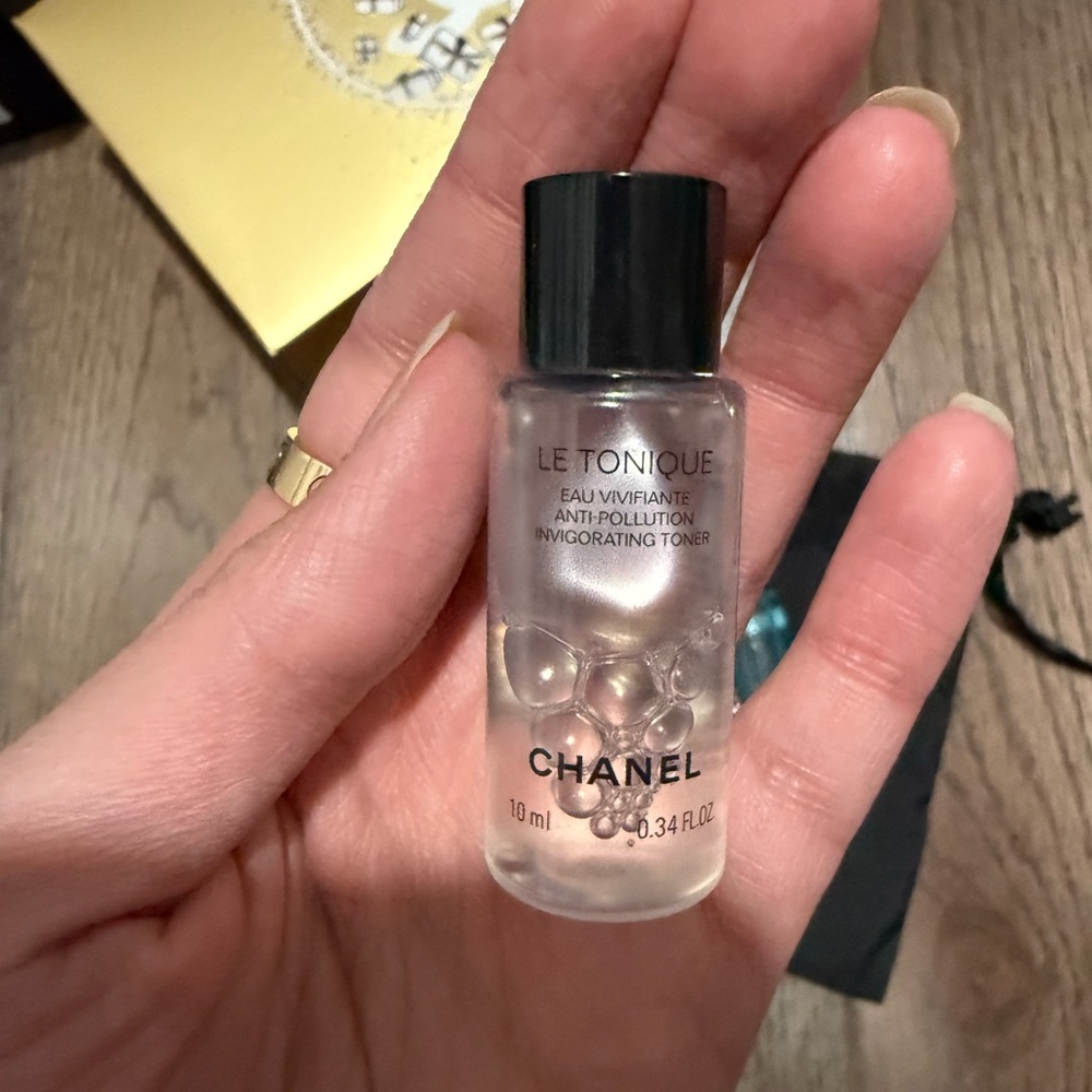 Chanel minis set with Chanel pouch - new never used - Picture 3 of 4